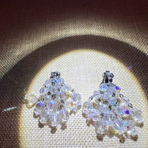 Vintage Laguna A/B Crystal Cha Cha Dangles Clip On Earrings Singed - Picture 6 of 7